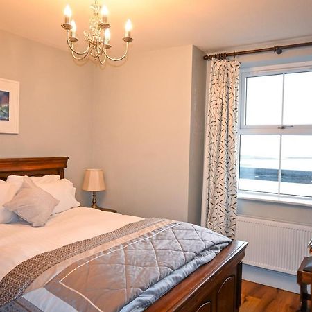 Hotel Mcloughlins Of Mulranny Extérieur photo