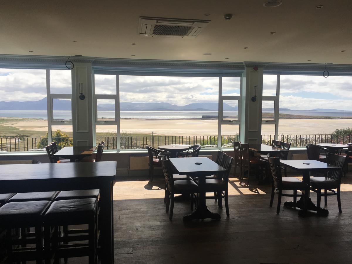 Hotel Mcloughlins Of Mulranny Extérieur photo