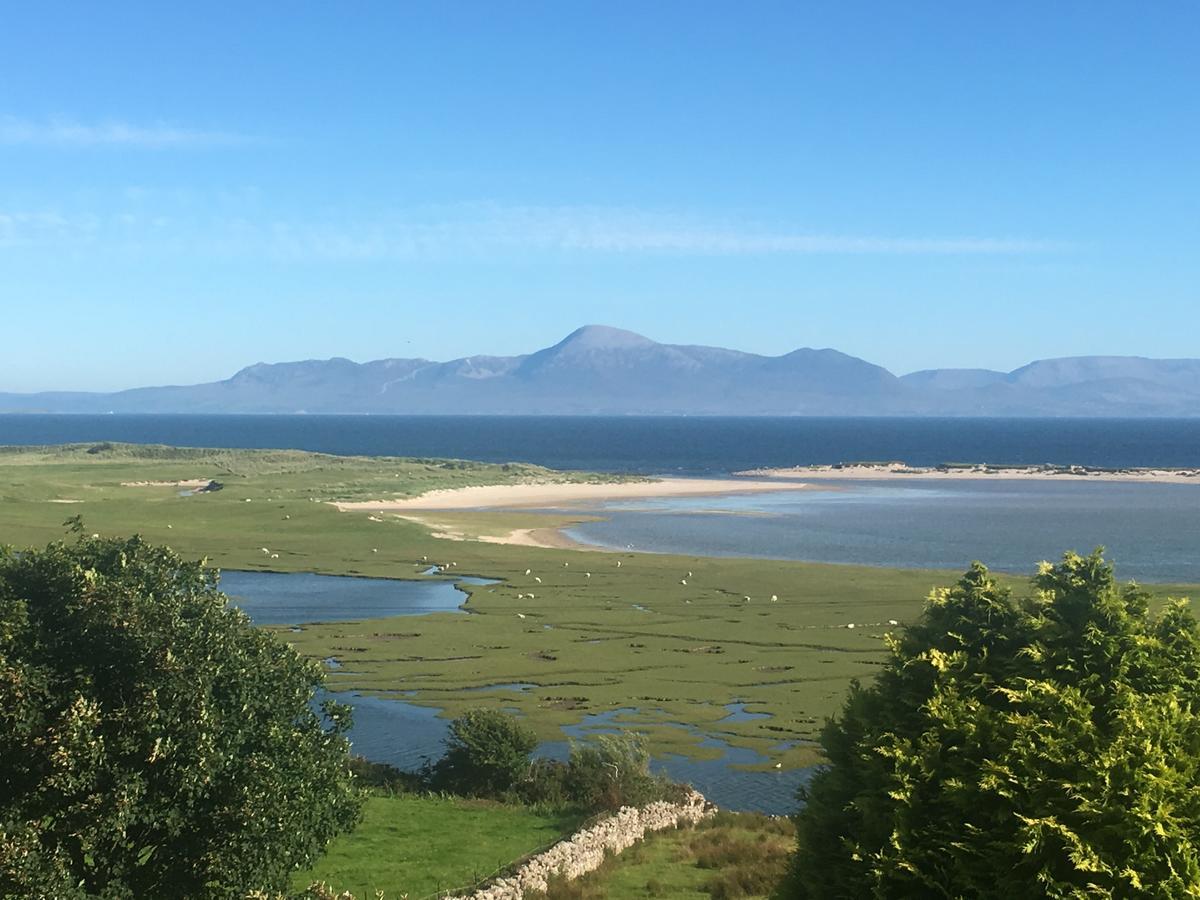 Hotel Mcloughlins Of Mulranny Extérieur photo